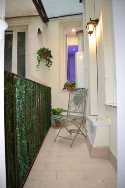 Fidia Palace Flavia'S Apartment Colosseo Rome Bagian luar foto