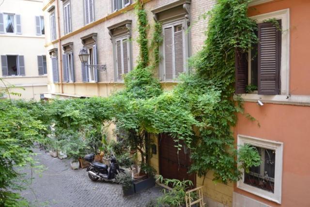 Fidia Palace Flavia'S Apartment Colosseo Rome Bagian luar foto